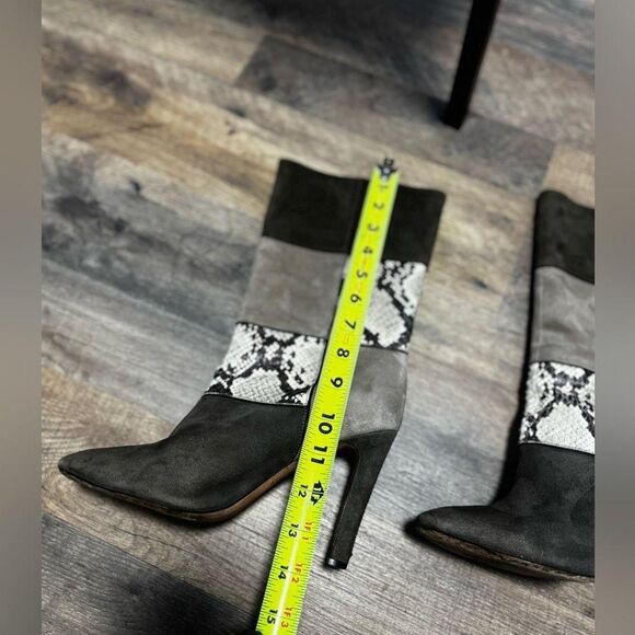 Reclaimed-vintage Women's Grey and Tan Boots - Picture 3 of 7